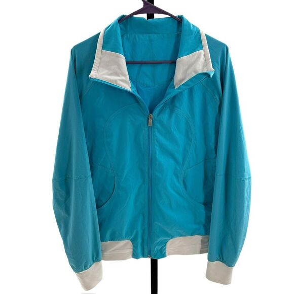 Lululemon Women’s 12 Track Attack Full Zip Windbreaker Jacket Aqua Blue‎ Sporty - Picture 12 of 15